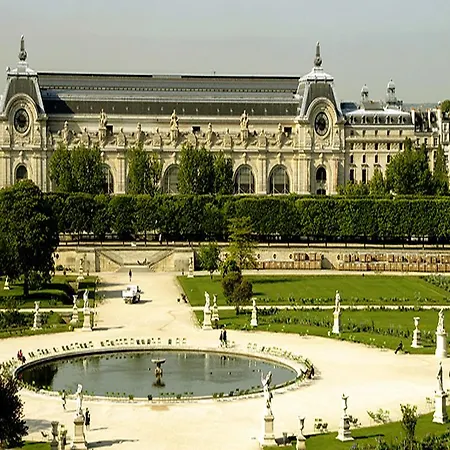 Apartment Tuileries Garden Paris