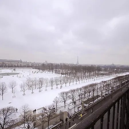 Tuileries Garden Apartment Paris